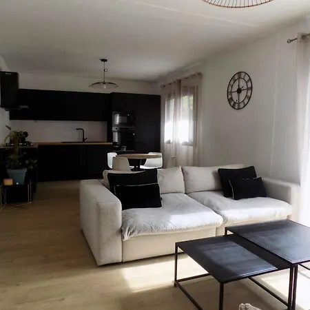 Near Canet, Renovated Διαμέρισμα Περπινιάν